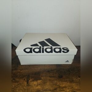 Adidas Empty Box - White/Black